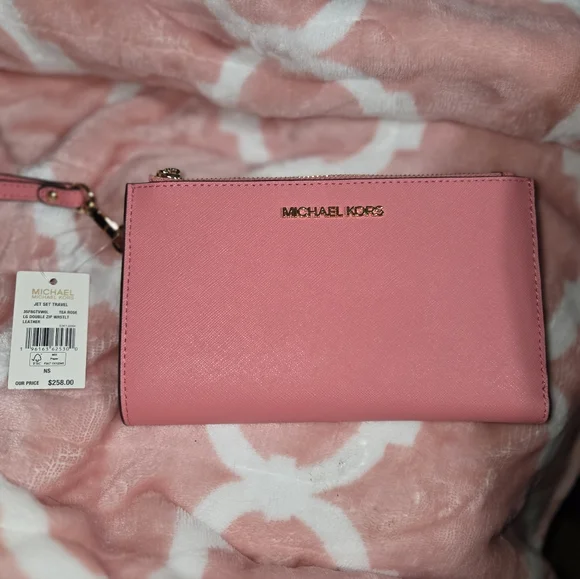 Michael Kors Large Double Zip Jet Set Wristlet Wallet. NWT. - Picture 2 of 8